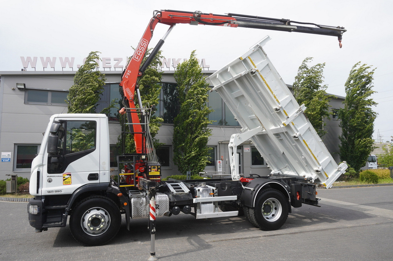 IVECO Eurocargo 160-250 / Fassi F95 crane / 120 tho. km / 3-sided tipper - Kipper, Autokran: das Bild 4 IVECO Eurocargo 160-250 / Fassi F95 crane / 120 tho. km / 3-sided tipper - Kipper, Autokran: das Bild 4