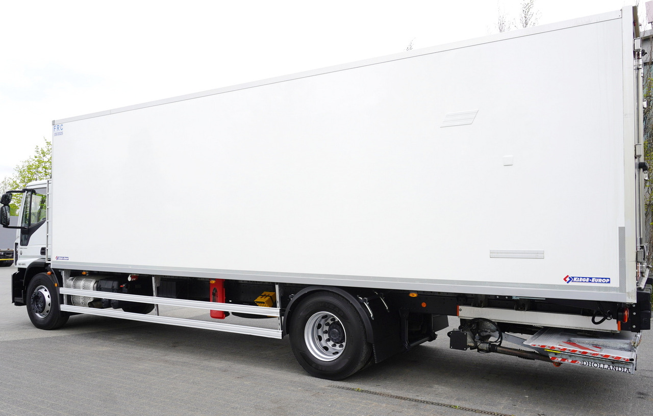 IVECO Eurocargo 190-280L E6 4x2 / Refrigerator / Dhollandia DHSM.20 tail lift / 21 pallets - Kühlkoffer LKW: das Bild 3 IVECO Eurocargo 190-280L E6 4x2 / Refrigerator / Dhollandia DHSM.20 tail lift / 21 pallets - Kühlkoffer LKW: das Bild 3