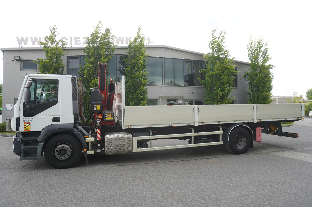 IVECO STRALIS 19.310 E6 / Flatbed 19 EPAL / FASSI F135 / 225 MTH! / 5.7 T - Autokran, Autokran: das Bild 5 IVECO STRALIS 19.310 E6 / Flatbed 19 EPAL / FASSI F135 / 225 MTH! / 5.7 T - Autokran, Autokran: das Bild 5