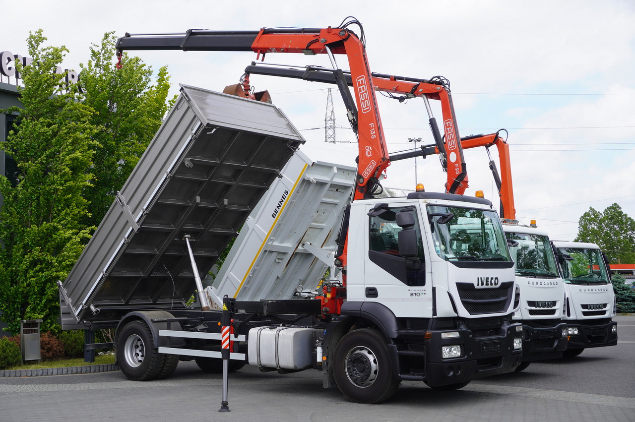 IVECO Stralis 310 E6 / NEW 3-sided tipper / Fassi F135 crane with remote control - Kipper, Autokran: das Bild 2 IVECO Stralis 310 E6 / NEW 3-sided tipper / Fassi F135 crane with remote control - Kipper, Autokran: das Bild 2