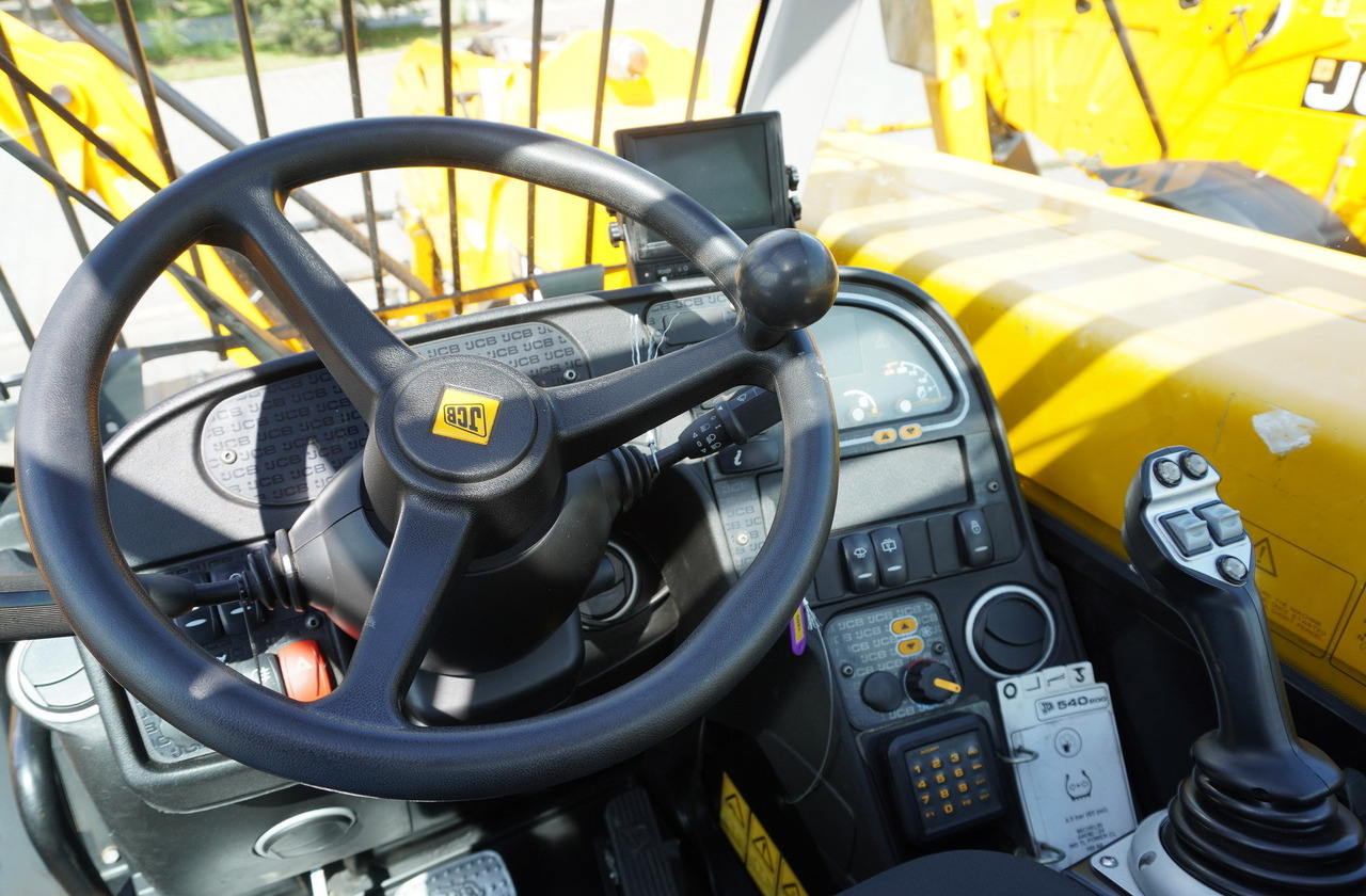 JCB 540-200 Telescopic Loader / 20 m reach / joystick / 2 units - Teleskoplader: das Bild 4 JCB 540-200 Telescopic Loader / 20 m reach / joystick / 2 units - Teleskoplader: das Bild 4