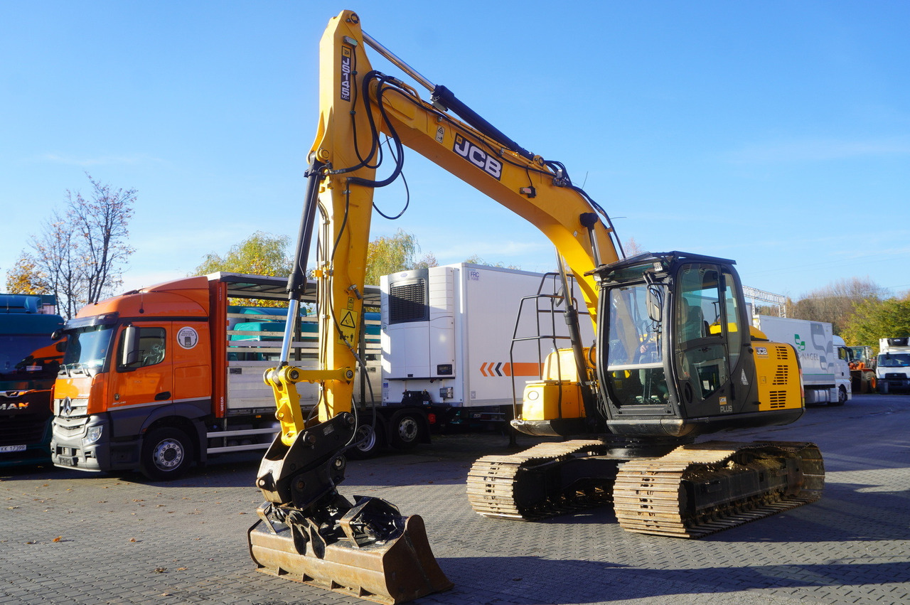 JCB JS 145LC crawler excavator / 4800 MTH - Kettenbagger: das Bild 4 JCB JS 145LC crawler excavator / 4800 MTH - Kettenbagger: das Bild 4