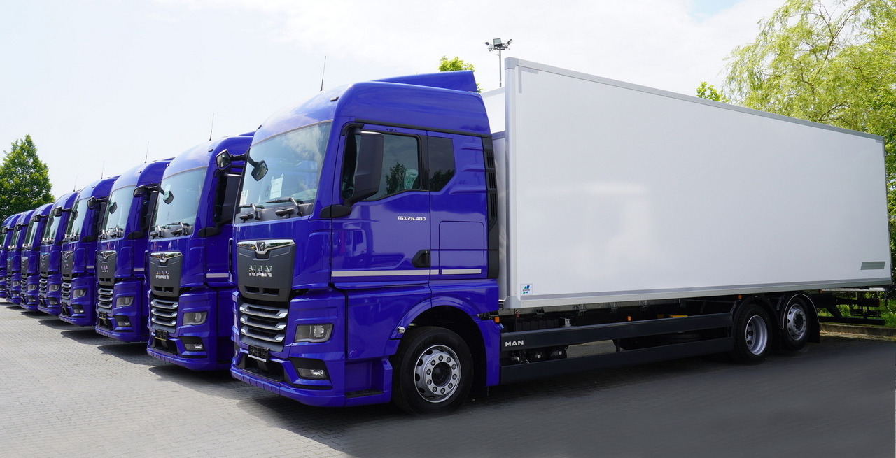 MAN New MAN TGX 26.400 / NEW IGLOOCAR refrigerator 23 pallets / 6×2 / 2024 / 10 units - Isotherm LKW: das Bild 4 MAN New MAN TGX 26.400 / NEW IGLOOCAR refrigerator 23 pallets / 6×2 / 2024 / 10 units - Isotherm LKW: das Bild 4