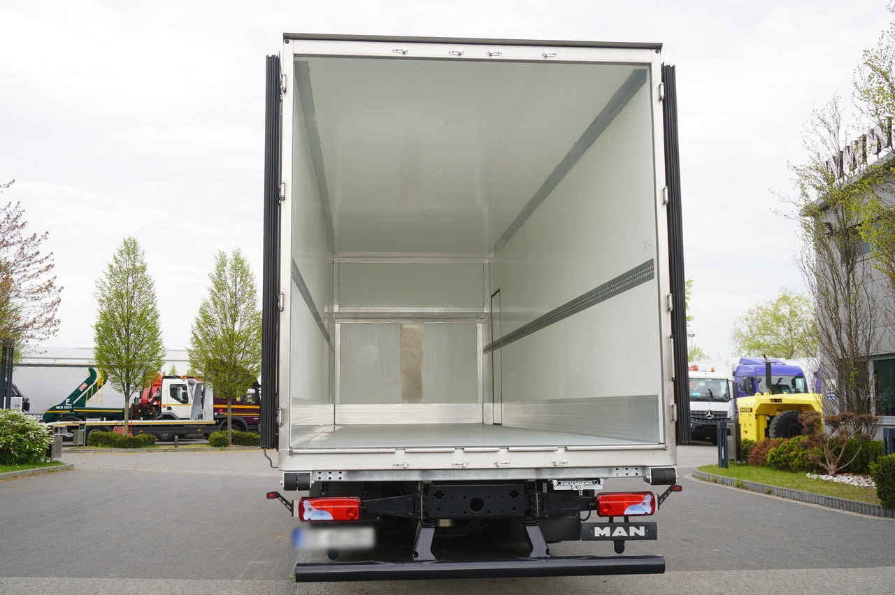 MAN New MAN TGX 26.400 / New Isotherm Plandex 23 Pallets / Warranty - Koffer LKW: das Bild 4 MAN New MAN TGX 26.400 / New Isotherm Plandex 23 Pallets / Warranty - Koffer LKW: das Bild 4