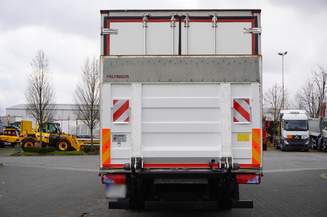 MAN TGL 12.190 / 14 EPAL Refrigerator / Carrier Xarios 500 / 3 units - Kühlkoffer LKW: das Bild 4 MAN TGL 12.190 / 14 EPAL Refrigerator / Carrier Xarios 500 / 3 units - Kühlkoffer LKW: das Bild 4