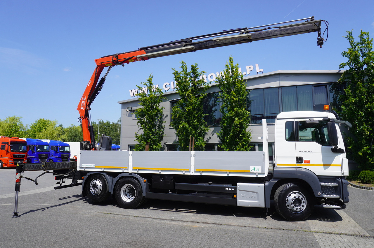 MAN TGS 26.360 Flatbed / Fassi F175 7.7 T / steered 3rd axle - Autokran: das Bild 4 MAN TGS 26.360 Flatbed / Fassi F175 7.7 T / steered 3rd axle - Autokran: das Bild 4