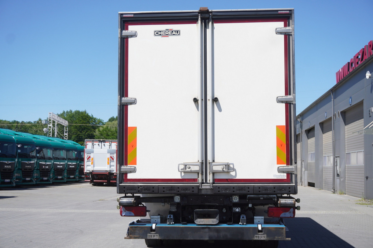 MAN TGX 18.430 / Meat hook CHEREAU refrigerator / Thermoking UT1200 - Kühlkoffer LKW: das Bild 4 MAN TGX 18.430 / Meat hook CHEREAU refrigerator / Thermoking UT1200 - Kühlkoffer LKW: das Bild 4