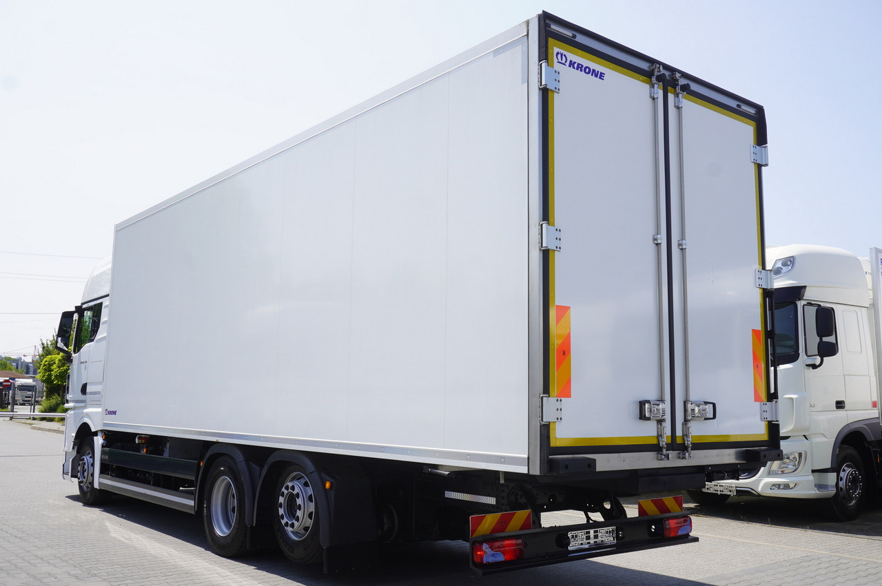 MAN TGX 26.470 / 2022 / Krone Refrigerator 40 EPAL Multitemp Dopplestock / Carrier Supra 950 MT - Kühlkoffer LKW: das Bild 4 MAN TGX 26.470 / 2022 / Krone Refrigerator 40 EPAL Multitemp Dopplestock / Carrier Supra 950 MT - Kühlkoffer LKW: das Bild 4