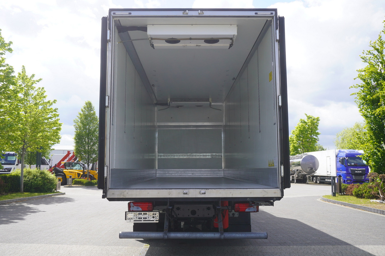 MAN TGX 26.470 / Krone refrigerator bitemperature doppelstock 20 EPAL / Carrier Supra 1250 MT - Kühlkoffer LKW: das Bild 4 MAN TGX 26.470 / Krone refrigerator bitemperature doppelstock 20 EPAL / Carrier Supra 1250 MT - Kühlkoffer LKW: das Bild 4