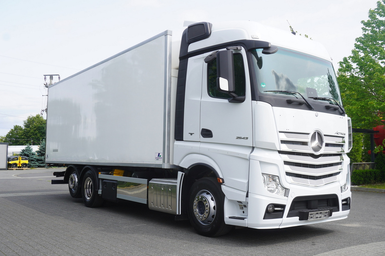 Kühlkoffer LKW MERCEDES-BENZ Actros 2543 / Lecapitaine Refrigerator Multitemperature / Carrier Supra 950 MT: das Bild 6