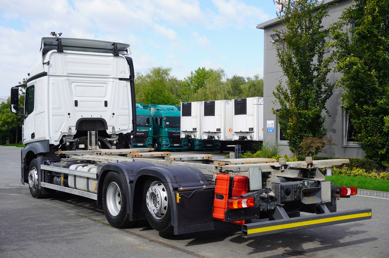 MERCEDES-BENZ Actros 2545 6×2 MP5 / Full ADR / 2 units - Containerwagen/ Wechselfahrgestell LKW: das Bild 4 MERCEDES-BENZ Actros 2545 6×2 MP5 / Full ADR / 2 units - Containerwagen/ Wechselfahrgestell LKW: das Bild 4