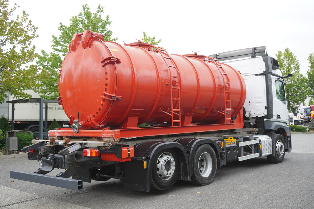 MERCEDES-BENZ Actros 2545 6 × 2 MP5 / NEW septic barrel 13000 L - Tankwagen: das Bild 4 MERCEDES-BENZ Actros 2545 6 × 2 MP5 / NEW septic barrel 13000 L - Tankwagen: das Bild 4