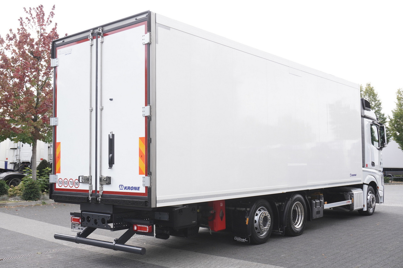 MERCEDES-BENZ Actros 2545 MP5 6×2 E6 / KRONE REFRIGERATOR 40 pallets Bitemperature Doppelstock / high 2.7m - Kühlkoffer LKW: das Bild 4 MERCEDES-BENZ Actros 2545 MP5 6×2 E6 / KRONE REFRIGERATOR 40 pallets Bitemperature Doppelstock / high 2.7m - Kühlkoffer LKW: das Bild 4