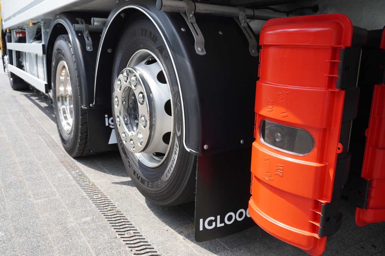 NEU: Kühlkoffer LKW MERCEDES-BENZ Actros 2545 MP5 6×2 E6 / NEW Igloocar refrigerator / 19 pallets: das Bild 7