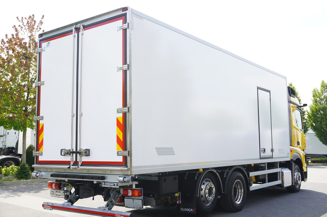 MERCEDES-BENZ Actros 2545 MP5 6×2 E6 / NEW Igloocar refrigerator / 19 pallets - Kühlkoffer LKW: das Bild 4 MERCEDES-BENZ Actros 2545 MP5 6×2 E6 / NEW Igloocar refrigerator / 19 pallets - Kühlkoffer LKW: das Bild 4