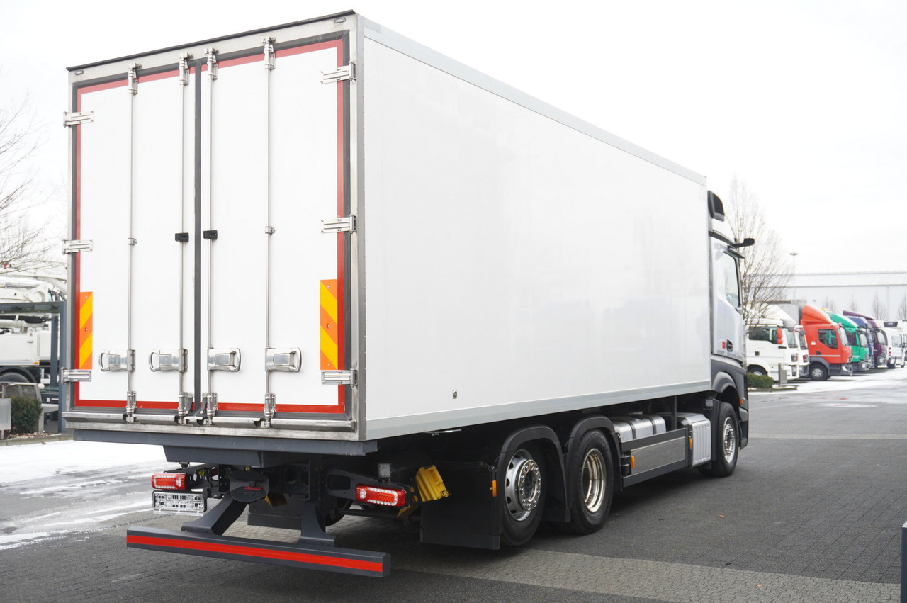 MERCEDES-BENZ Actros 2545 / Zaibas meat hook refrigerator 18 EPAL / 2022 - Kühlkoffer LKW: das Bild 3 MERCEDES-BENZ Actros 2545 / Zaibas meat hook refrigerator 18 EPAL / 2022 - Kühlkoffer LKW: das Bild 3