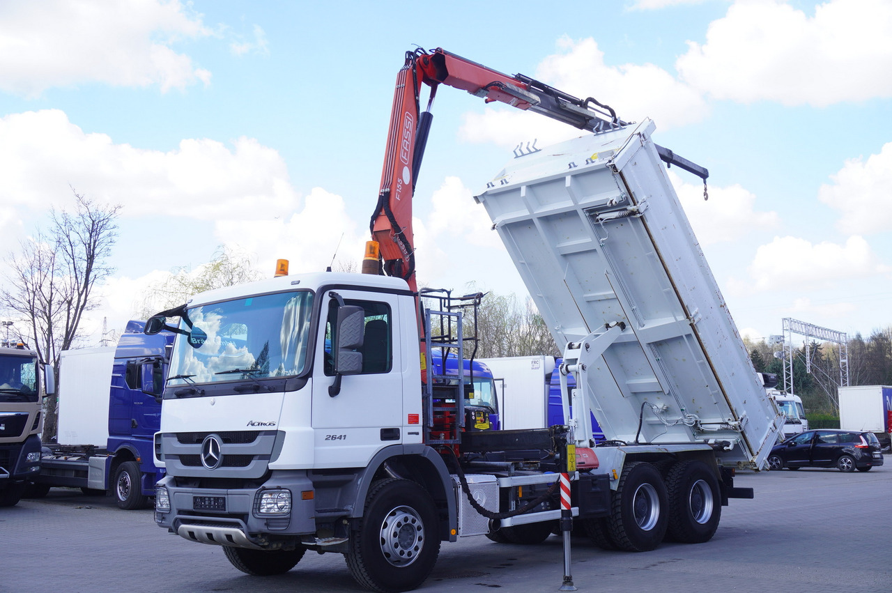 MERCEDES-BENZ Actros 2641 6×4 E5 / Crane / Dumper / 110000 km - Autokran, Autokran: das Bild 2 MERCEDES-BENZ Actros 2641 6×4 E5 / Crane / Dumper / 110000 km - Autokran, Autokran: das Bild 2