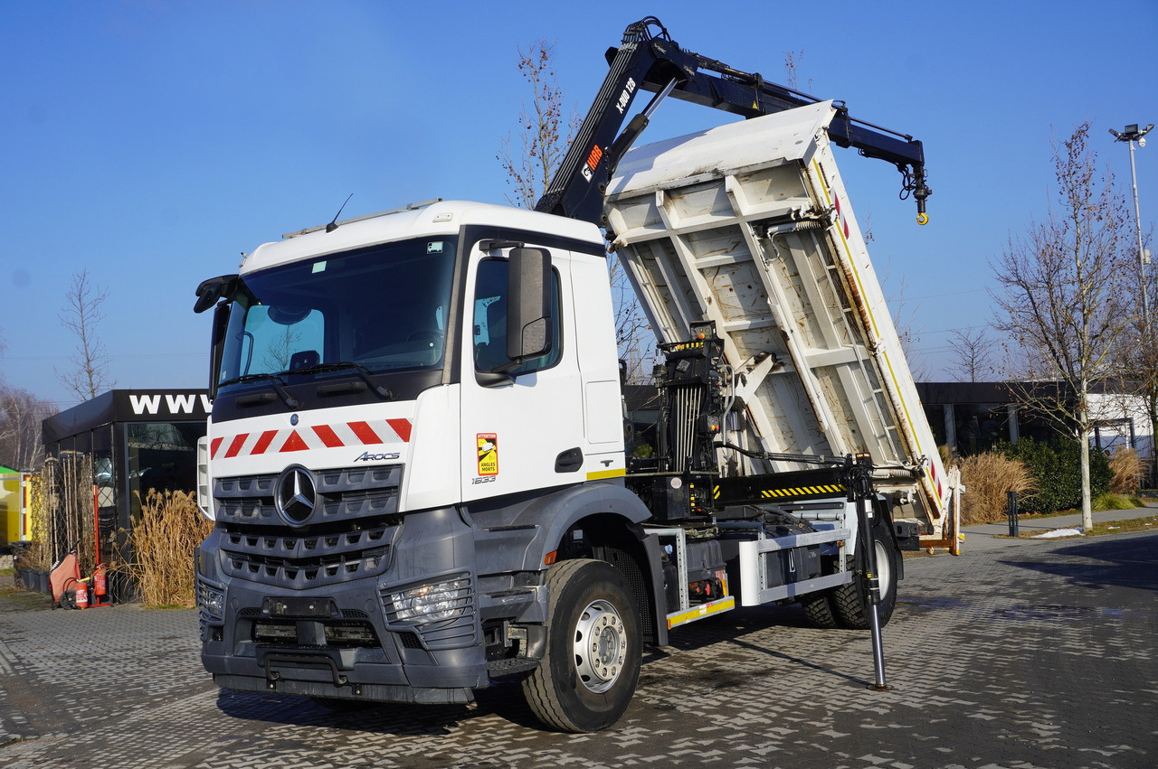MERCEDES-BENZ Arocs 1833 / 87,000 km!!! / Hds HIAB X-DUO 128 B-2 / three-sided tipper - Pritsche LKW, Autokran: das Bild 1 MERCEDES-BENZ Arocs 1833 / 87,000 km!!! / Hds HIAB X-DUO 128 B-2 / three-sided tipper - Pritsche LKW, Autokran: das Bild 1