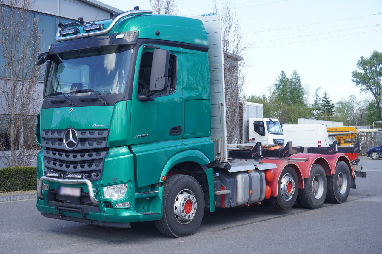 Mercedes-Benz Arocs 3563 8 × 4 / 630 HP / steered axle / Logging superstructure - Holztransporter: das Bild 3 Mercedes-Benz Arocs 3563 8 × 4 / 630 HP / steered axle / Logging superstructure - Holztransporter: das Bild 3