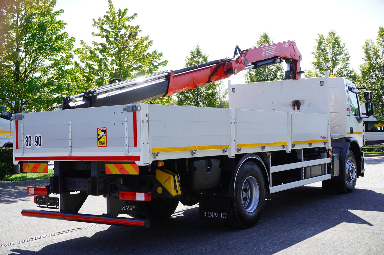 RENAULT C280 DTI 8 / FASSI crane 5.6 T / range 8 m / Flatbed 15 EPAL - Autokran: das Bild 4 RENAULT C280 DTI 8 / FASSI crane 5.6 T / range 8 m / Flatbed 15 EPAL - Autokran: das Bild 4