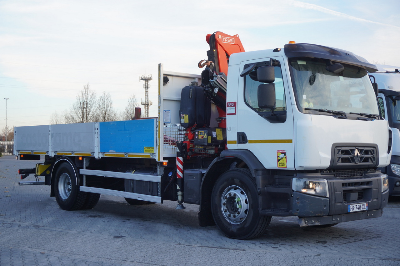 RENAULT C280 DTI 8 / FASSI crane 5.6 T / range 8 m / Flatbed 15 EPAL - Pritsche LKW, Autokran: das Bild 5 RENAULT C280 DTI 8 / FASSI crane 5.6 T / range 8 m / Flatbed 15 EPAL - Pritsche LKW, Autokran: das Bild 5