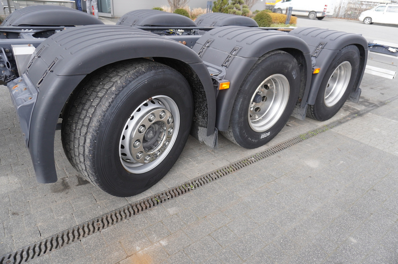 SCANIA G500 8x2 / 2nd axis steered / Chassis 8.35 m / 2021 - Fahrgestell LKW: das Bild 5 SCANIA G500 8x2 / 2nd axis steered / Chassis 8.35 m / 2021 - Fahrgestell LKW: das Bild 5