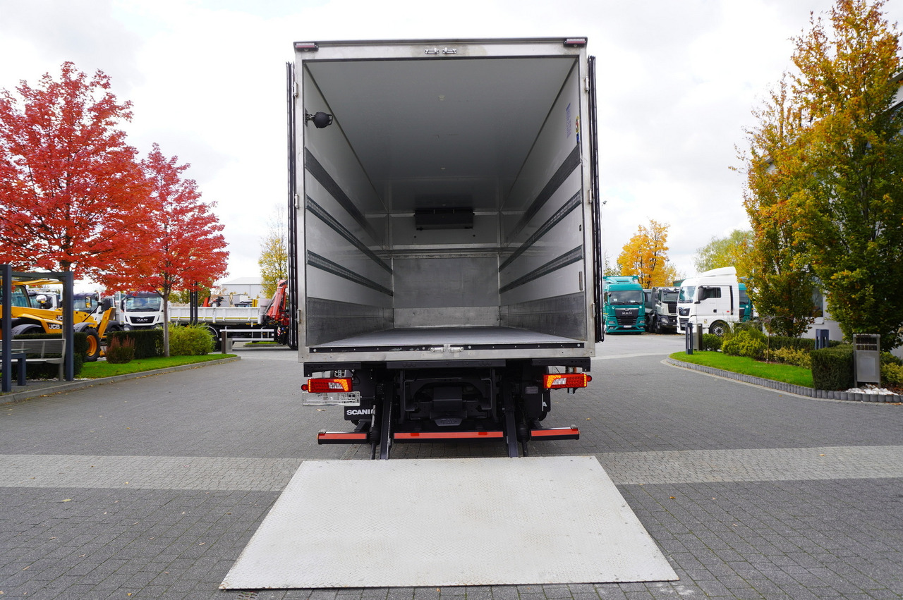 SCANIA R500 E6 6x2 / Lecapitaine 21 EPAL refrigerator / Carrier Supra 1150 / 2021 / steered axle - Kühlkoffer LKW: das Bild 4 SCANIA R500 E6 6x2 / Lecapitaine 21 EPAL refrigerator / Carrier Supra 1150 / 2021 / steered axle - Kühlkoffer LKW: das Bild 4