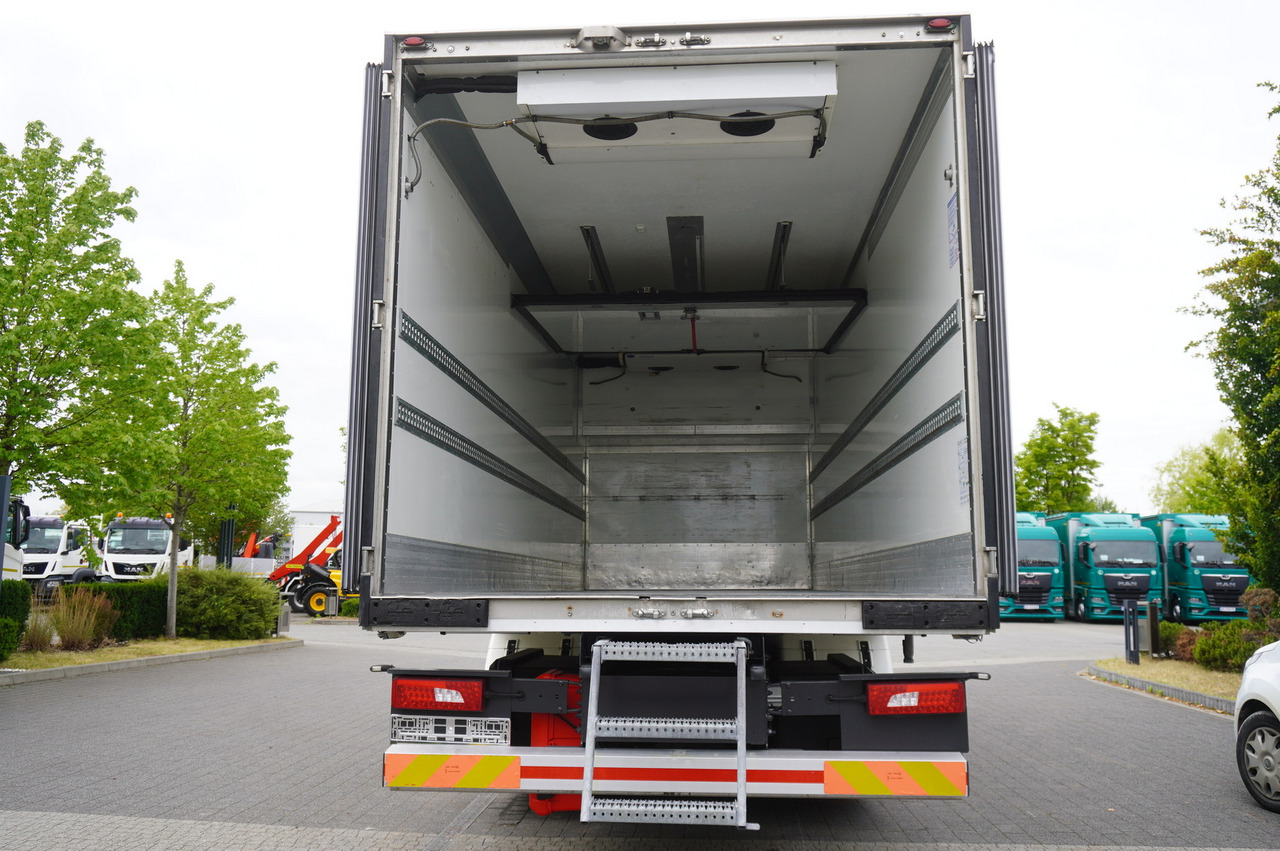 SCANIA R500 / Lecapitaine refrigerator / Carrier Supra 950 / steered 3rd axle - Kühlkoffer LKW: das Bild 4 SCANIA R500 / Lecapitaine refrigerator / Carrier Supra 950 / steered 3rd axle - Kühlkoffer LKW: das Bild 4