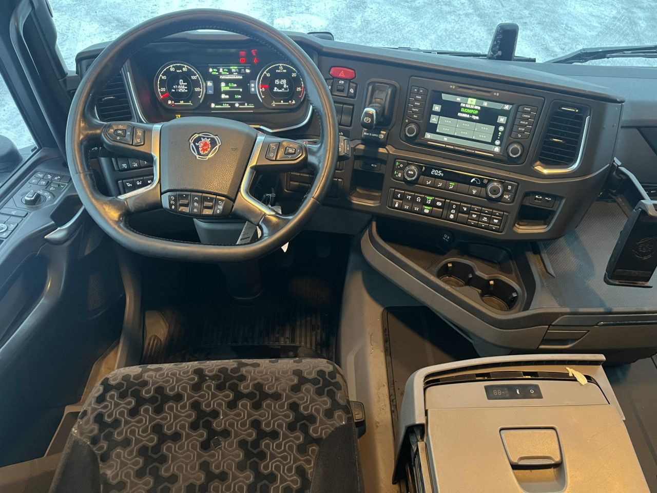 Fahrgestell LKW SCANIA R500 / Truck chassis / Retarder / Sleeper cab: das Bild 7