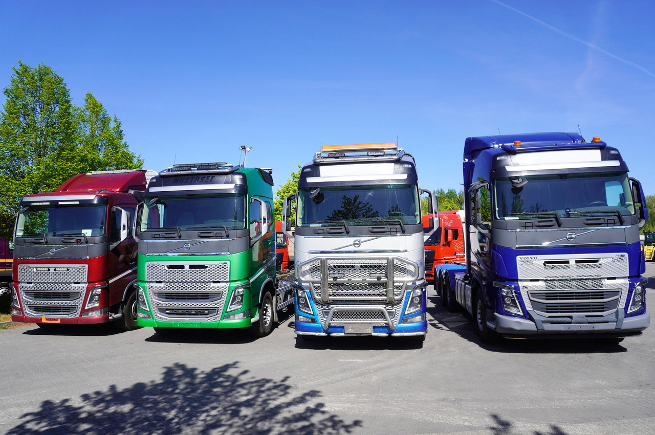 VOLVO FH16 750 / 750 HP! / chassis / 4 units 8x4 - Holztransporter: das Bild 2 VOLVO FH16 750 / 750 HP! / chassis / 4 units 8x4 - Holztransporter: das Bild 2
