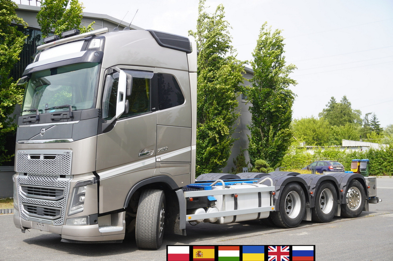 VOLVO Volvo FH16 750 8x4x4 / 750 HP! / Frame 685 cm / Steered 4th axle - Autokran: das Bild 1 VOLVO Volvo FH16 750 8x4x4 / 750 HP! / Frame 685 cm / Steered 4th axle - Autokran: das Bild 1