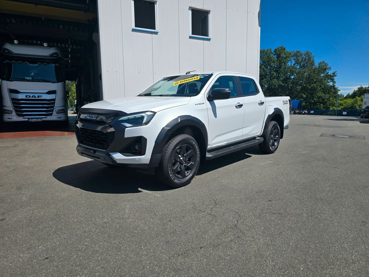 Isuzu D-Max V-Cross Dolomite Weiß Metallic - SUV/ Geländewagen: das Bild 2 Isuzu D-Max V-Cross Dolomite Weiß Metallic - SUV/ Geländewagen: das Bild 2