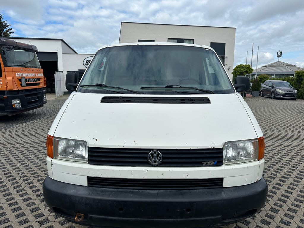 Volkswagen T4 -2.5 TDI Kasten - Kastenwagen: das Bild 2 Volkswagen T4 -2.5 TDI Kasten - Kastenwagen: das Bild 2