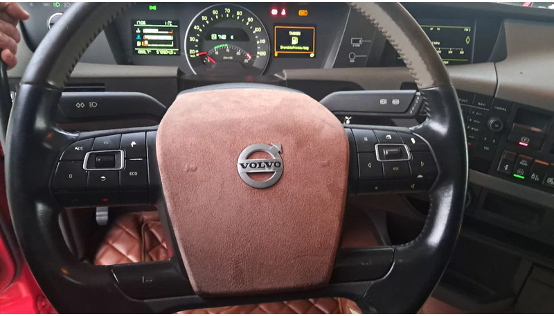 Volvo FH 500 Globetrotter Euro 5 PTO Hydrauliq Full Air New Tacho VEB - Sattelzugmaschine: das Bild 3 Volvo FH 500 Globetrotter Euro 5 PTO Hydrauliq Full Air New Tacho VEB - Sattelzugmaschine: das Bild 3