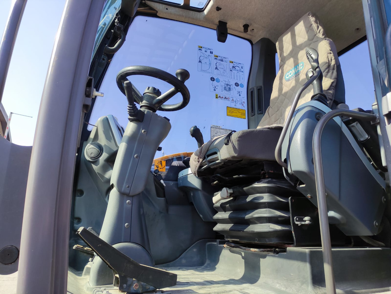 MECALAC 15 MWR - Mobilbagger: das Bild 5 MECALAC 15 MWR - Mobilbagger: das Bild 5