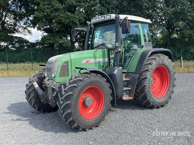 2001 Fendt Favorit 712 Vario 4WD Tractor - Traktor: das Bild 1 2001 Fendt Favorit 712 Vario 4WD Tractor - Traktor: das Bild 1