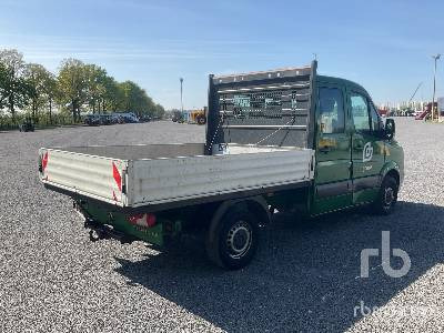 VOLKSWAGEN CRAFTER TDI Crew Cab 4x2 - Pritsche LKW: das Bild 3 VOLKSWAGEN CRAFTER TDI Crew Cab 4x2 - Pritsche LKW: das Bild 3