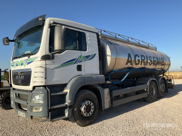 2008 MAN TGS 26400 Tanker Truck - Schlegelmäher/ Mulcher: das Bild 1 2008 MAN TGS 26400 Tanker Truck - Schlegelmäher/ Mulcher: das Bild 1