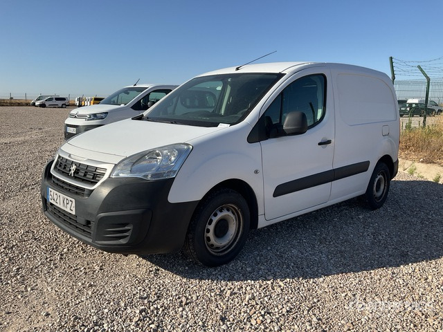 2019 Peugeot Partner Cargo Van - Kleintransporter: das Bild 2 2019 Peugeot Partner Cargo Van - Kleintransporter: das Bild 2