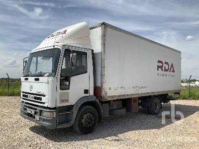 IVECO ML120 E 18 4x2 camion caja cerrada - Pritsche LKW: das Bild 1 IVECO ML120 E 18 4x2 camion caja cerrada - Pritsche LKW: das Bild 1