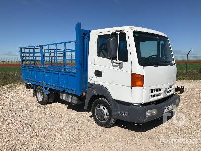 NISSAN ATLEON 4x2 - Pritsche LKW: das Bild 4 NISSAN ATLEON 4x2 - Pritsche LKW: das Bild 4
