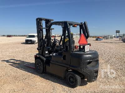 NISSAN FGD02A30Q - Gabelstapler: das Bild 2 NISSAN FGD02A30Q - Gabelstapler: das Bild 2