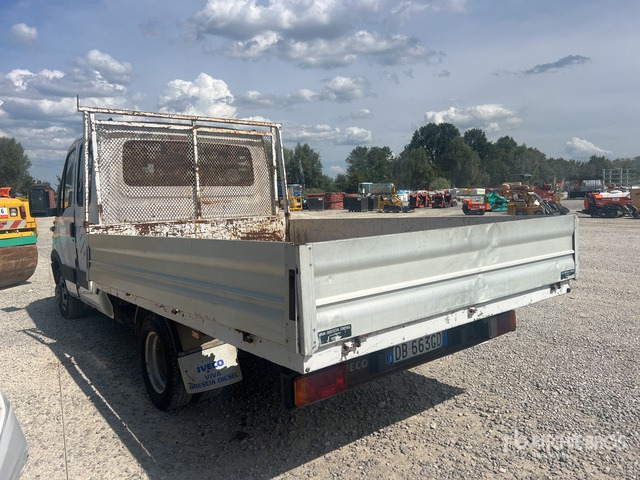 2006 Iveco Daily 35C12 Crew Cab (Inoperable) Flatbed Truck - Pritsche Transporter: das Bild 3 2006 Iveco Daily 35C12 Crew Cab (Inoperable) Flatbed Truck - Pritsche Transporter: das Bild 3