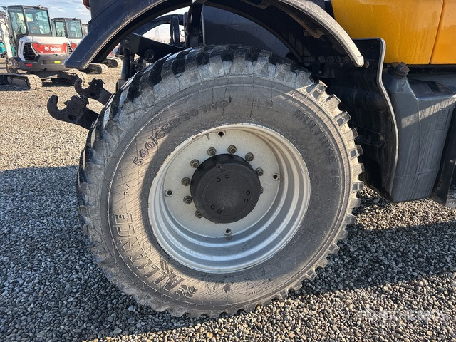 2006 JCB FASTRAC 3220 4WD Tractor - Traktor: das Bild 4 2006 JCB FASTRAC 3220 4WD Tractor - Traktor: das Bild 4