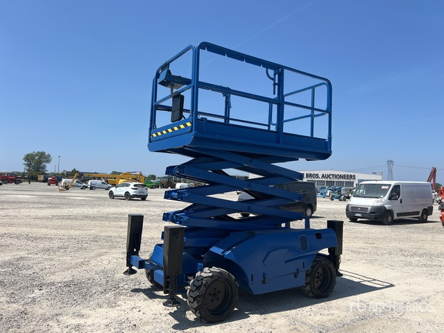 2007 Haulotte Compact 12DX D Scissor Lift - Scherenbühne: das Bild 2 2007 Haulotte Compact 12DX D Scissor Lift - Scherenbühne: das Bild 2