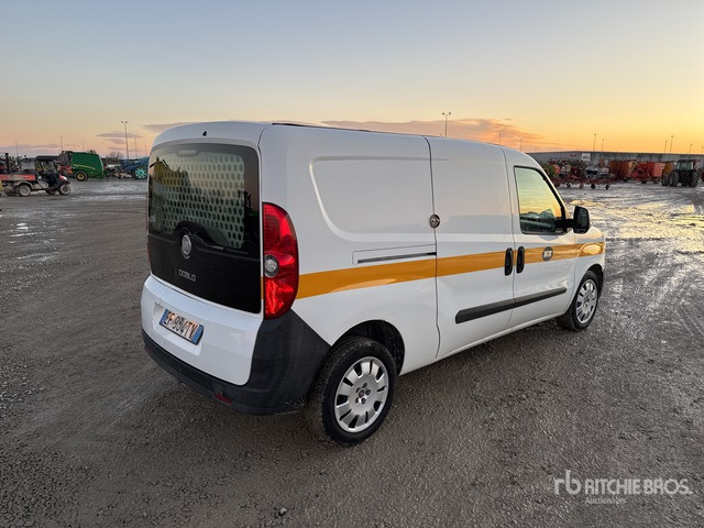 2011 Fiat Doblo Van Truck - Koffer LKW: das Bild 3 2011 Fiat Doblo Van Truck - Koffer LKW: das Bild 3