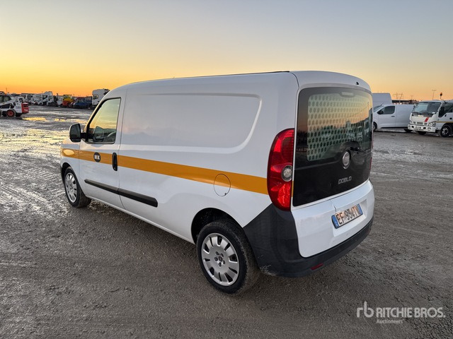 2011 Fiat Doblo Van Truck - Koffer LKW: das Bild 2 2011 Fiat Doblo Van Truck - Koffer LKW: das Bild 2