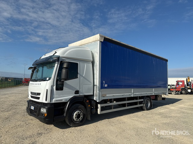2011 Iveco Eurocargo 160E28 4x2 Curtain Side Truck - Plane LKW: das Bild 1 2011 Iveco Eurocargo 160E28 4x2 Curtain Side Truck - Plane LKW: das Bild 1