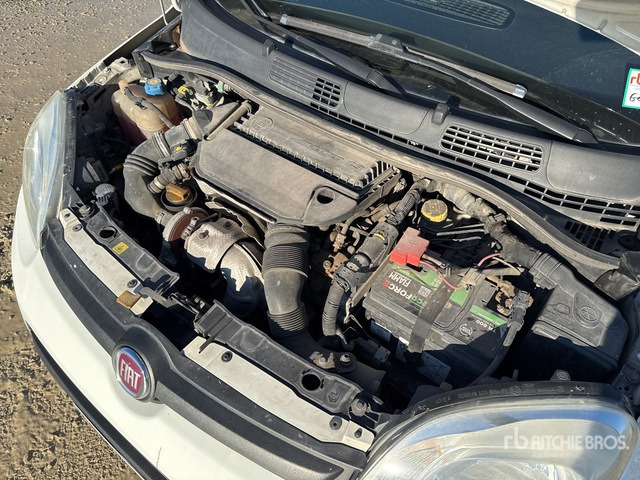 PKW 2013 Fiat Panda: das Bild 6