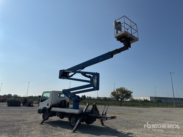 2015 Nissan Cabstar Cabstar 35.12 2015 Socage DA 324 24 m on Bucket Truck - LKW mit Arbeitsbühne: das Bild 4 2015 Nissan Cabstar Cabstar 35.12 2015 Socage DA 324 24 m on Bucket Truck - LKW mit Arbeitsbühne: das Bild 4